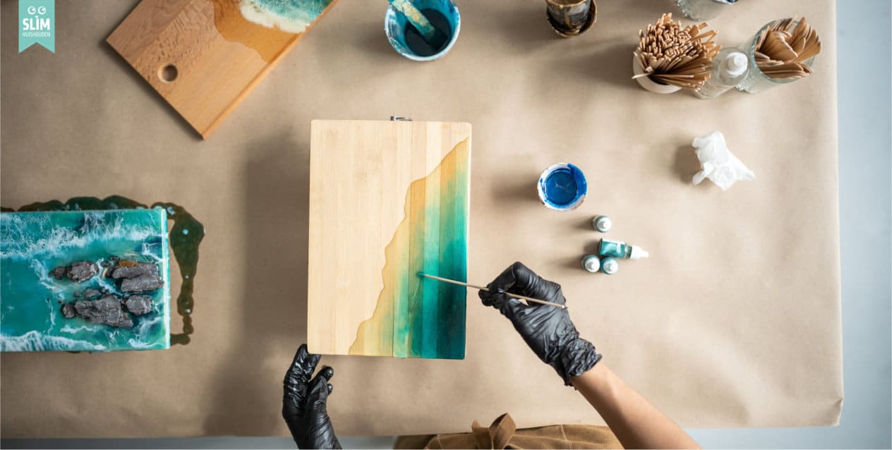 Epoxy uitvoering 2025 shutterstock_2476946441 Creatief aan de slag met epoxy