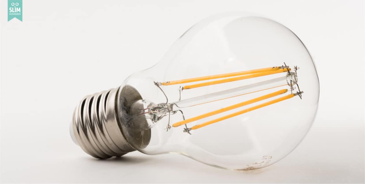 Blog Lagere energiekosten 2025 pixabay bulbs-3366583_1920